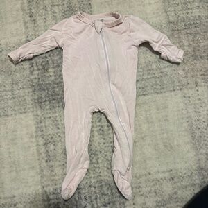 Kyte onesie